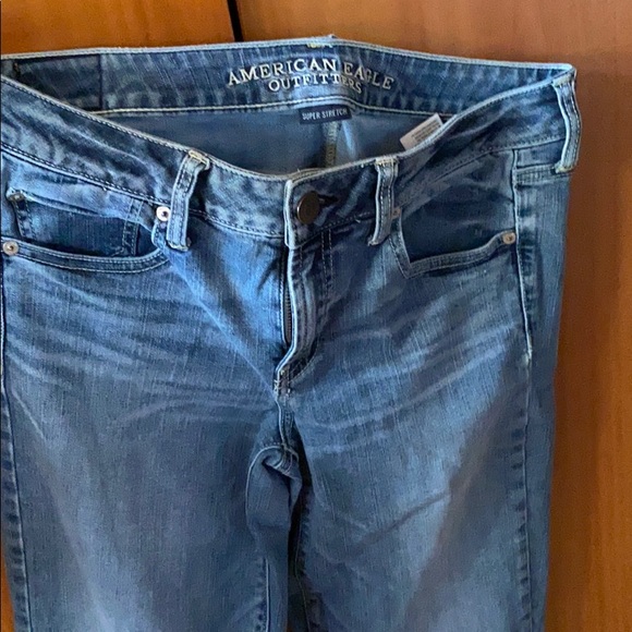 American Eagle jeans size 8 reg - Picture 9 of 14